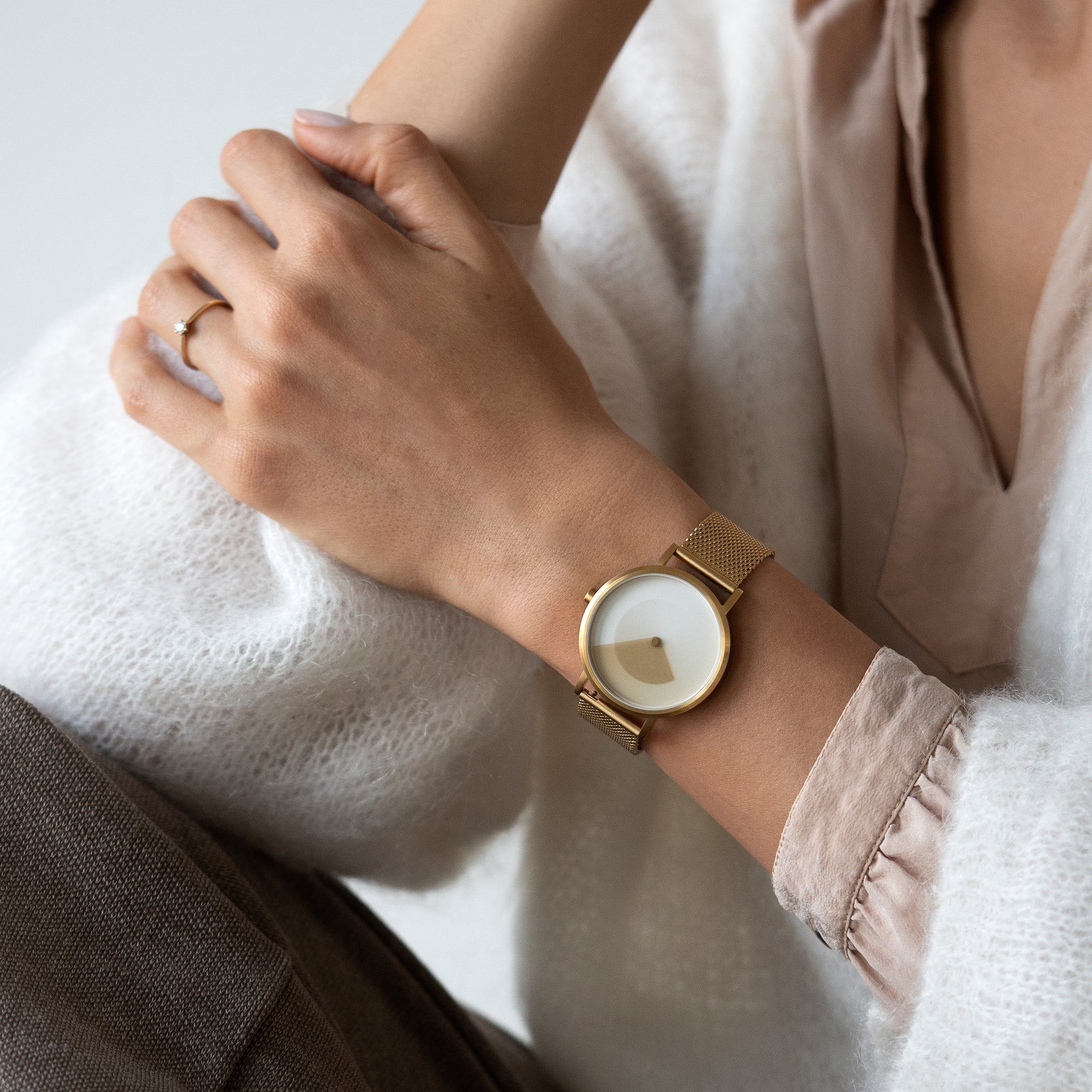 Gradient Watch Gold – LAWA DESIGN