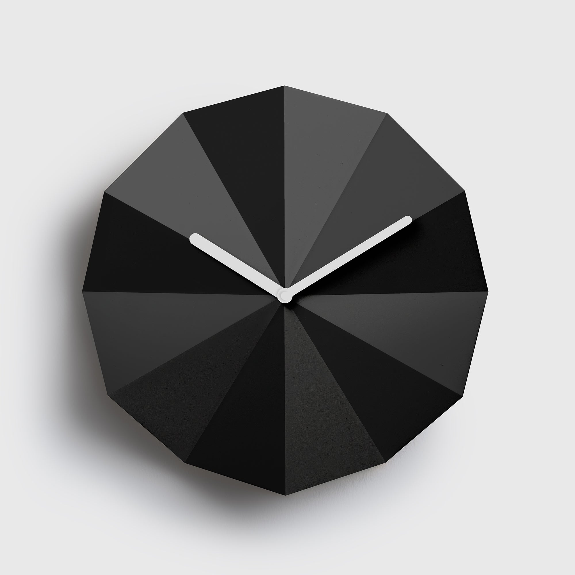 Delta Clock Black
